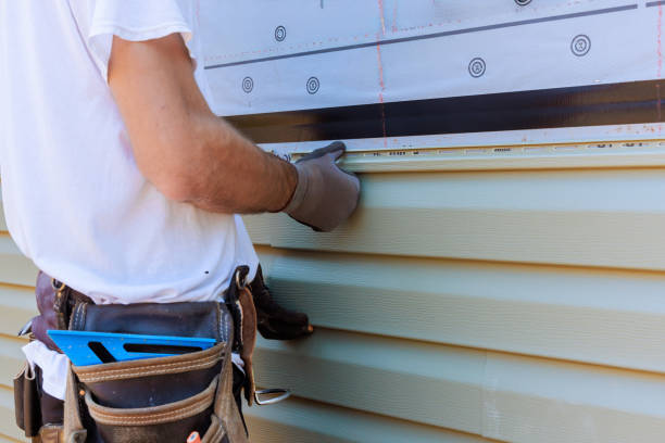 Trusted Storm Damage Siding Repair service in Phoenix, OR - Creative Siding